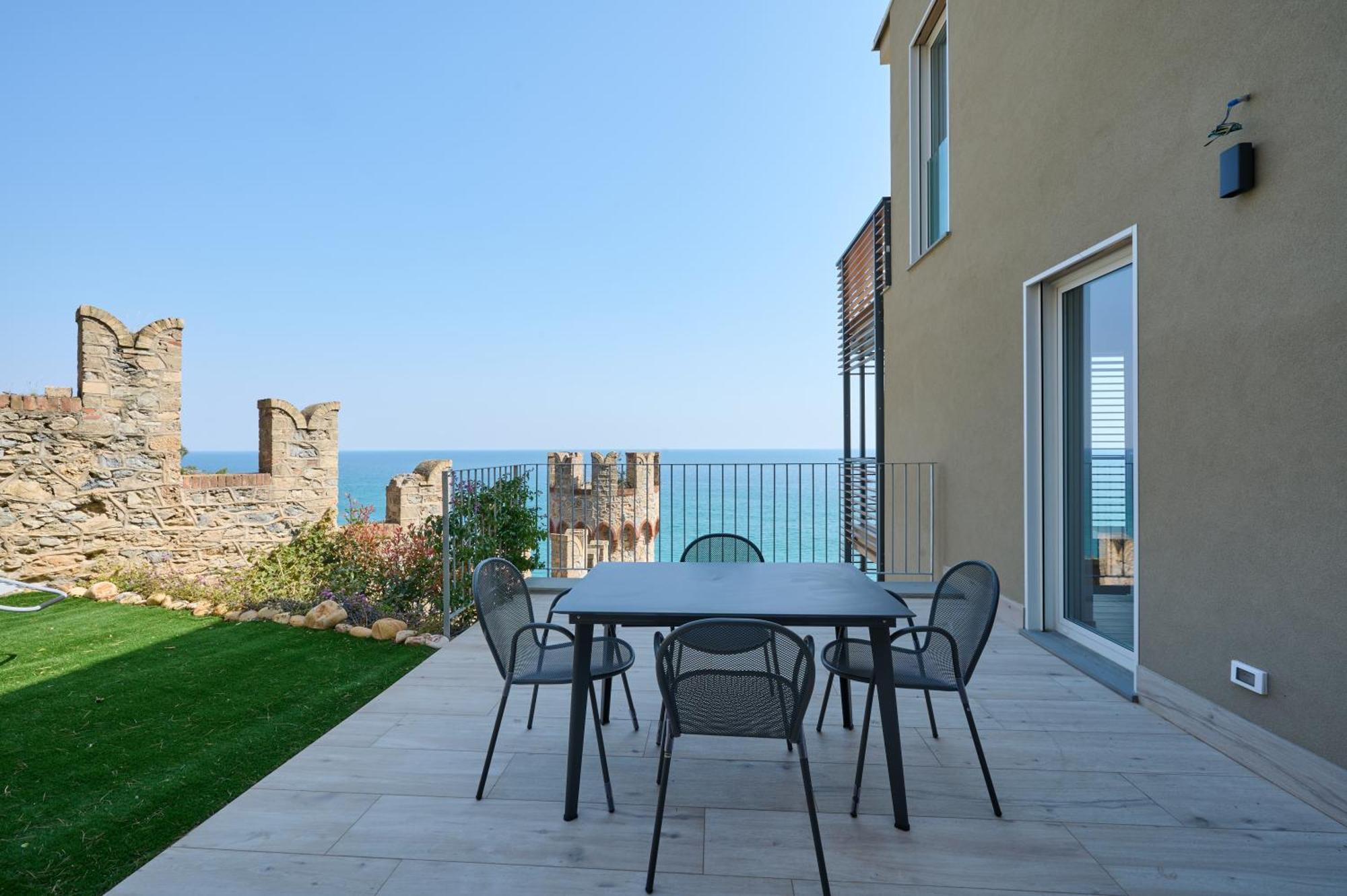 Appartamenti Castello Borelli Borghetto Santo Spirito Habitación foto